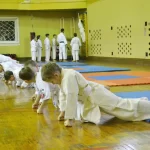 Занятия йогой, фитнесом в спортзале Клуб каратэ Динамо Челябинск