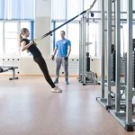 Занятия йогой, фитнесом в спортзале Клуб здоровья Возрождение Томск