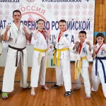 Занятия йогой, фитнесом в спортзале Kms karate Комсомольск-на-Амуре