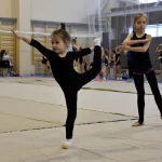 Занятия йогой, фитнесом в спортзале КолибриСтар Москва