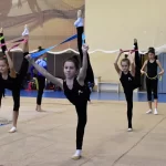 Занятия йогой, фитнесом в спортзале КолибриСтар Москва