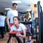 Занятия йогой, фитнесом в спортзале Колизей Тюмень