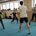 Занятия йогой, фитнесом в спортзале Комбат Арнис Пермь