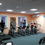 Занятия йогой, фитнесом в спортзале Комбинат здоровья Альметьевского муниципального района Альметьевск