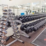 Занятия йогой, фитнесом в спортзале Конфетти Москва