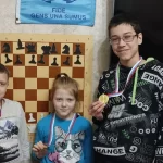 Занятия йогой, фитнесом в спортзале Королевская пешка Магнитогорск