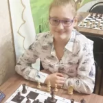Занятия йогой, фитнесом в спортзале Королевская пешка Магнитогорск