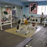 Занятия йогой, фитнесом в спортзале Космос Череповец