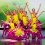 Занятия йогой, фитнесом в спортзале Краски, Студия Сценической Гимнастики Москва