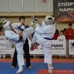 Занятия йогой, фитнесом в спортзале Красноярская Региональная Общественная Спортивная Организация Федерация Киокусинкай каратэ Красноярск