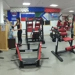 Занятия йогой, фитнесом в спортзале Кристалл Артём