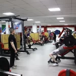 Занятия йогой, фитнесом в спортзале Кристалл Fitness Бердск