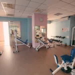 Занятия йогой, фитнесом в спортзале Кристалл Уфа