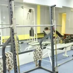 Занятия йогой, фитнесом в спортзале Крылья Стрелецкое