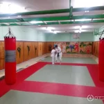Занятия йогой, фитнесом в спортзале Курчатовская школа Москва