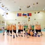 Занятия йогой, фитнесом в спортзале Кузбасская волейбольная школа Кемерово