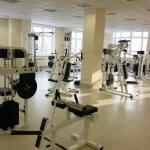 Занятия йогой, фитнесом в спортзале Лайф Фит Екатеринбург