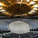 Занятия йогой, фитнесом в спортзале Lakes Arena Санкт-Петербург