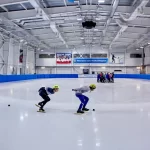 Занятия йогой, фитнесом в спортзале Льдинка Москва