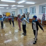 Занятия йогой, фитнесом в спортзале Льдинка Москва