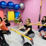 Занятия йогой, фитнесом в спортзале Ledy fit Медвежьегорск
