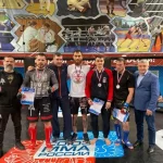 Занятия йогой, фитнесом в спортзале Legion Mma Омск