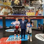 Занятия йогой, фитнесом в спортзале Legion Mma Омск