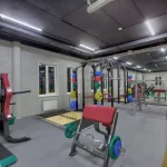 Занятия йогой, фитнесом в спортзале Leofit Жуковский