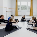 Занятия йогой, фитнесом в спортзале Levita Зеленоград
