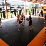 Занятия йогой, фитнесом в спортзале Лига Муай Тай Благовещенск