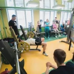 Занятия йогой, фитнесом в спортзале Lime fitness Новосибирск