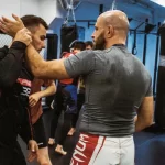 Занятия йогой, фитнесом в спортзале Lion academy gm gym Москва