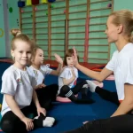 Занятия йогой, фитнесом в спортзале Lite Gym — детская гимнастика, акробатика, хореография, свободное посещение зала Брянск