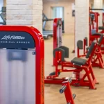 Занятия йогой, фитнесом в спортзале Люкс Gym Магадан