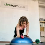 Занятия йогой, фитнесом в спортзале Livebody Club Санкт-Петербург