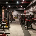 Занятия йогой, фитнесом в спортзале Loft Fitness Москва