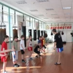 Занятия йогой, фитнесом в спортзале Локомотив Калининград