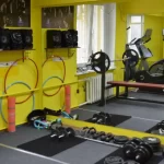 Занятия йогой, фитнесом в спортзале Лотос Сочи