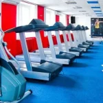 Занятия йогой, фитнесом в спортзале Максима Барнаул