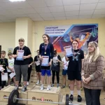 Занятия йогой, фитнесом в спортзале МАУ БСК Десна Брянск