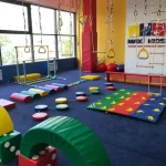 Занятия йогой, фитнесом в спортзале Maxikids Ростов-на-Дону