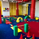 Занятия йогой, фитнесом в спортзале Maxikids Ростов-на-Дону