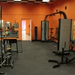 Занятия йогой, фитнесом в спортзале Maximal Gym Псков
