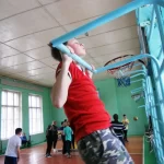 Занятия йогой, фитнесом в спортзале МБОУ Бл 48 Уфа