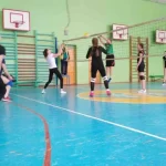 Занятия йогой, фитнесом в спортзале МБОУ ДО ДЮСШ Русич Владивосток
