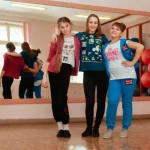 Занятия йогой, фитнесом в спортзале МБУ ДО ДЮЦ Меридиан Нижний Тагил