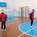 Занятия йогой, фитнесом в спортзале МБУ ДО ДЮЦ Меридиан Нижний Тагил