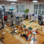 Занятия йогой, фитнесом в спортзале МБУ Юпитер Александровск