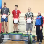 Занятия йогой, фитнесом в спортзале МБУ Спортивная школа № 1, клуб тяжёлой атлетики Сочи