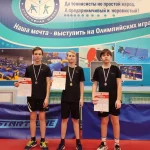 Занятия йогой, фитнесом в спортзале МБУ СШ Авиатор Нижний Тагил